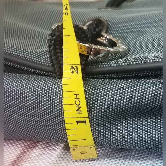 Bvlgari Parfums Nylon Pouch Case - Picture 14 of 14